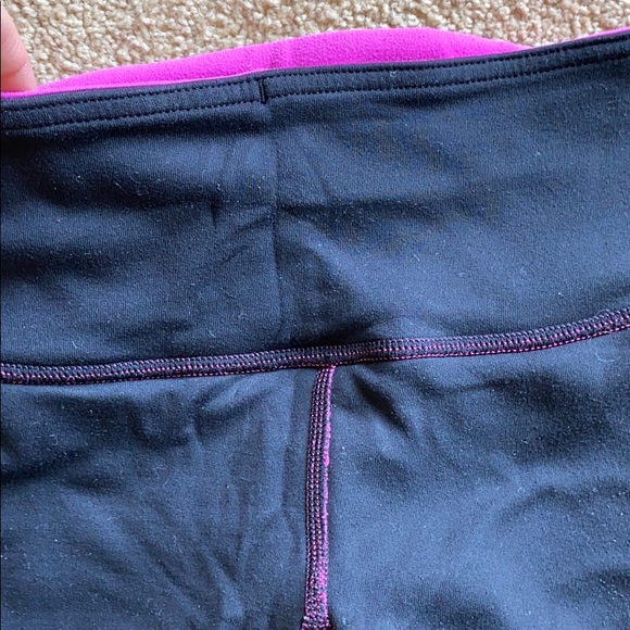 Reversible - Picture 2 of 4